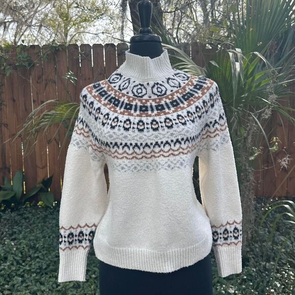 Cupcakes and Cashmere Sweaters - Fair Isle Turtleneck Sweater Cream Nordic Knit Cozy Winter Grandpa Style M